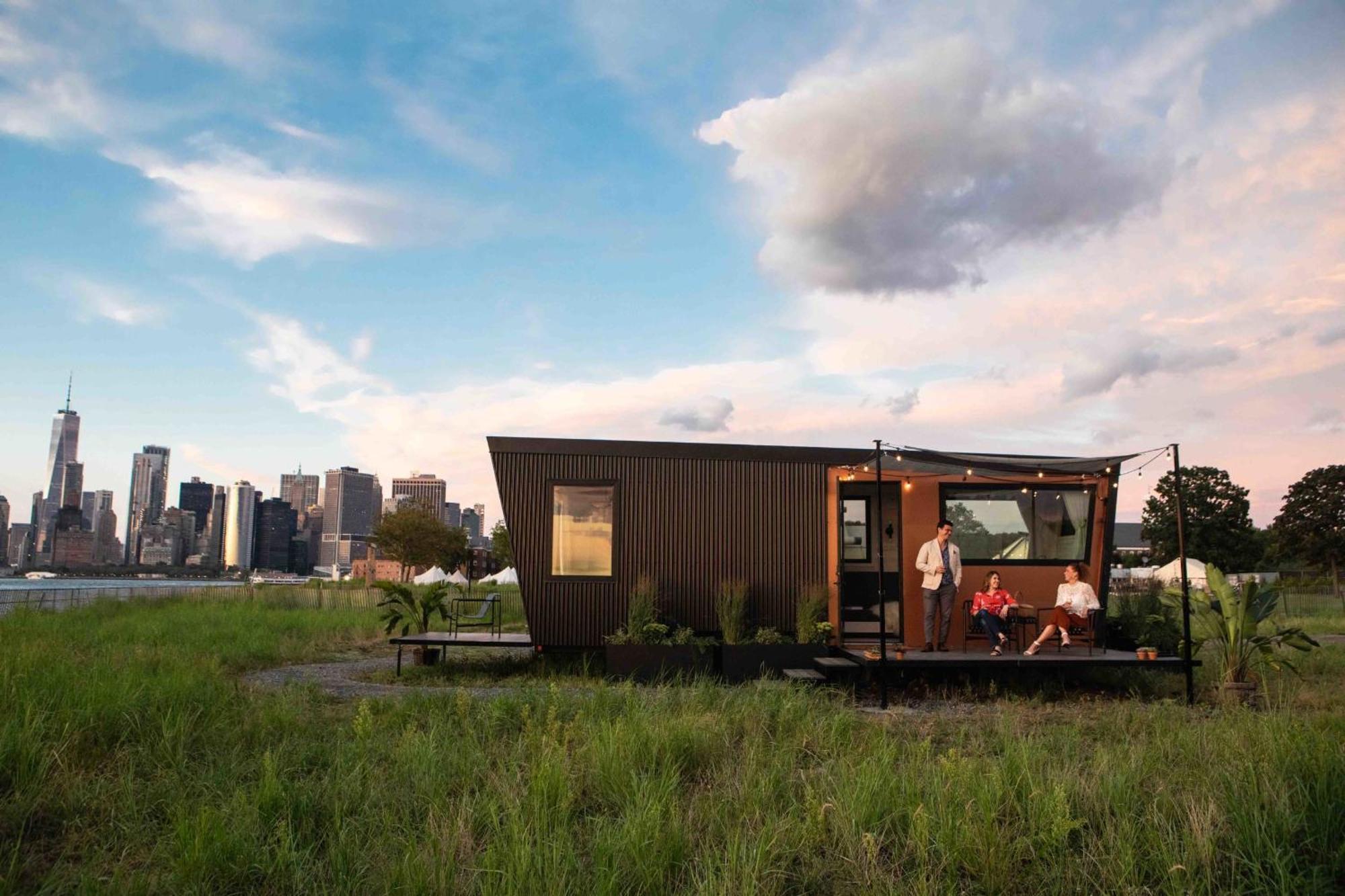 Tapak perkhemahan Collective Retreats Governors Island 4*